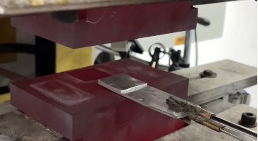 铝巴软连接高分子扩散焊接视频